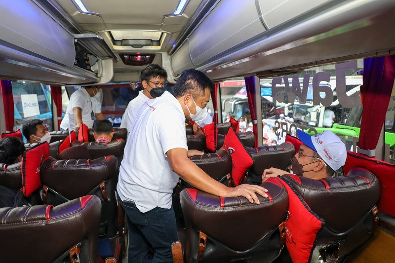 Telkom berangkatkan pemudik ke 39 kota tujuan Pulau Jawa